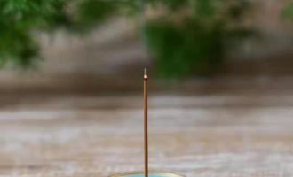 沉香熏香：穿越时光的嗅觉诗章