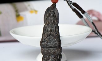 沉香勾丝：沉香珍韵里的灵动碎片